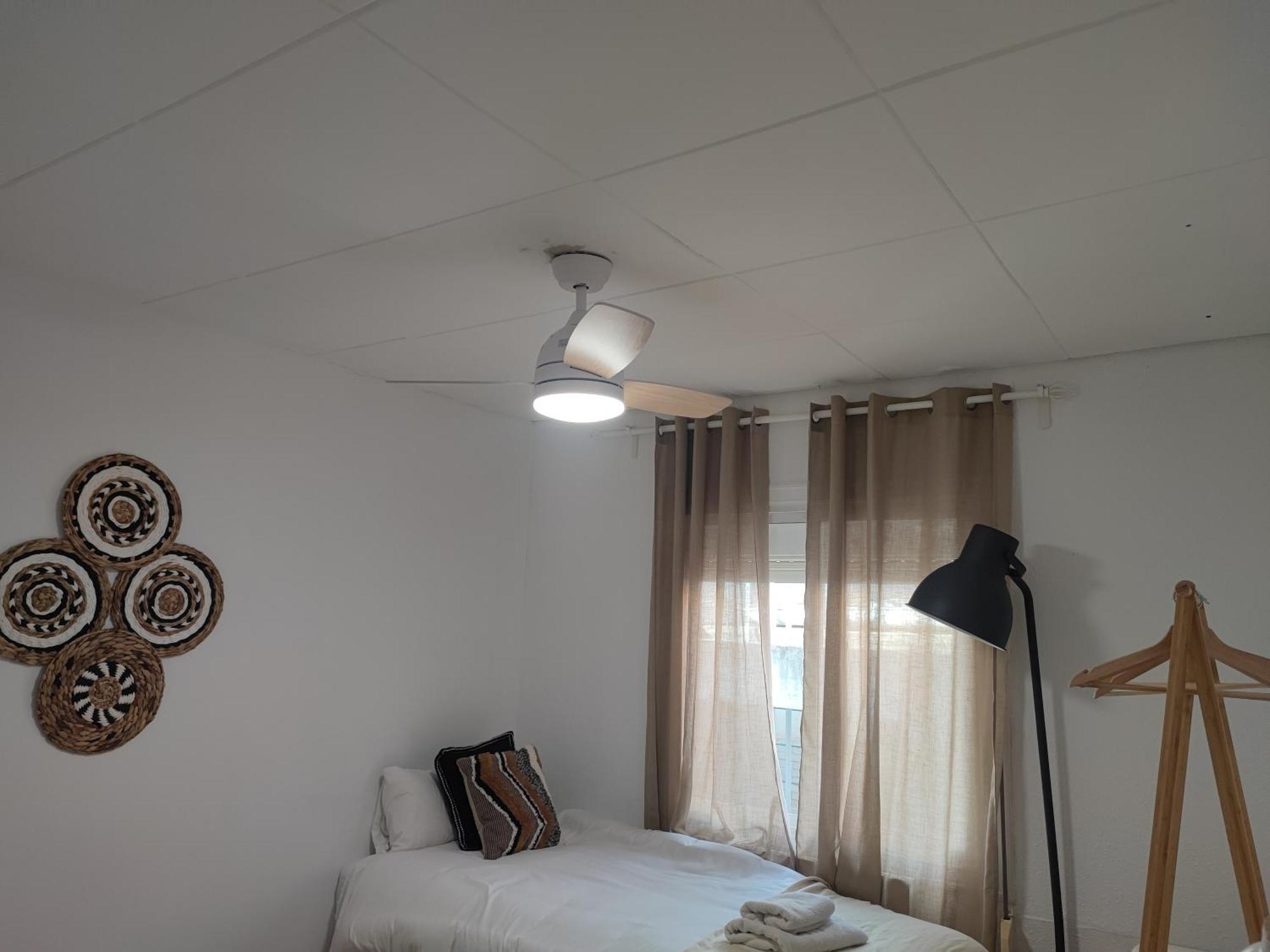 Appartamento Feel Welcome Barcelona Cornellà de Llobregat Esterno foto